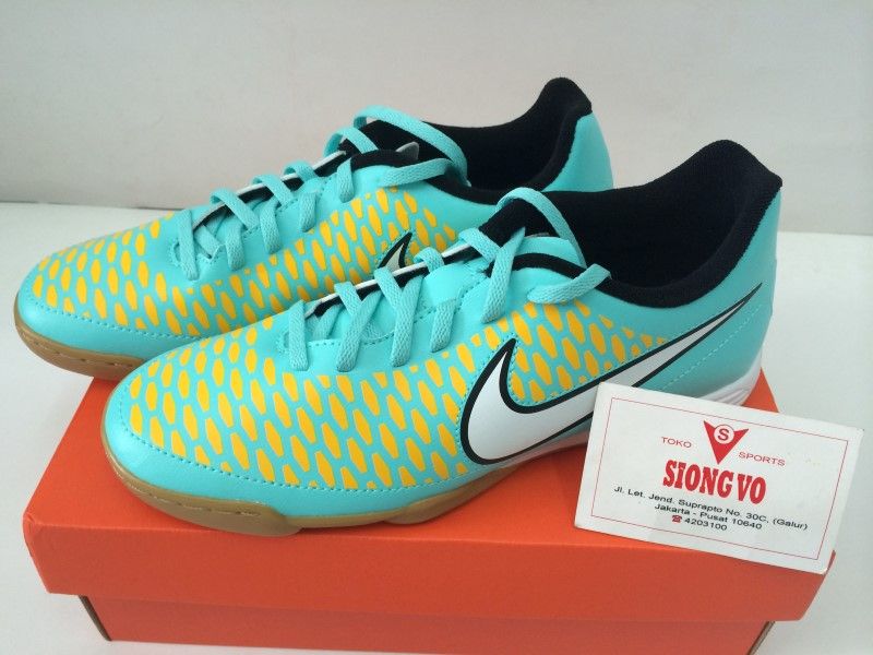 nike nitrocharge 3.0
