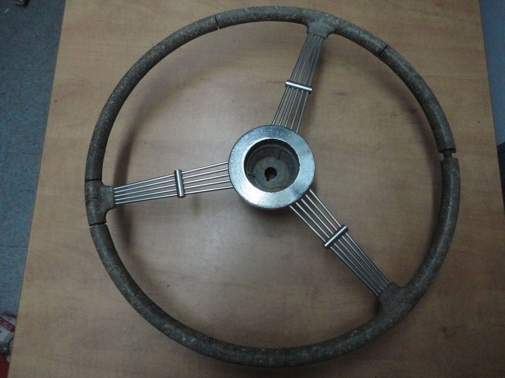[Linked Image from i1243.photobucket.com]