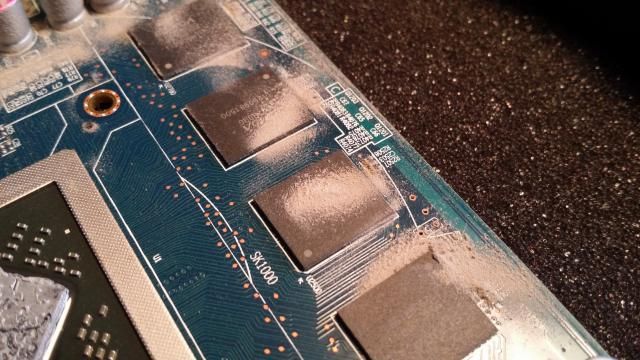 http://i1243.photobucket.com/albums/gg558/marijn32/GPU%20modding/20150125_151453_zps5ed1e5d8.jpg http://i1243.photobucket.com/albums/gg558/marijn32/GPU%20modding/20150125_151453_zps5ed1e5d8.jpg
